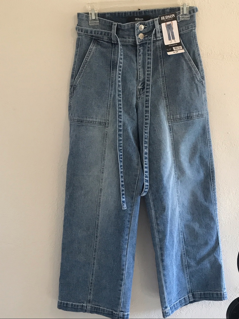 Hudson Jeans Cropped Wide Leg Jeans with Belt